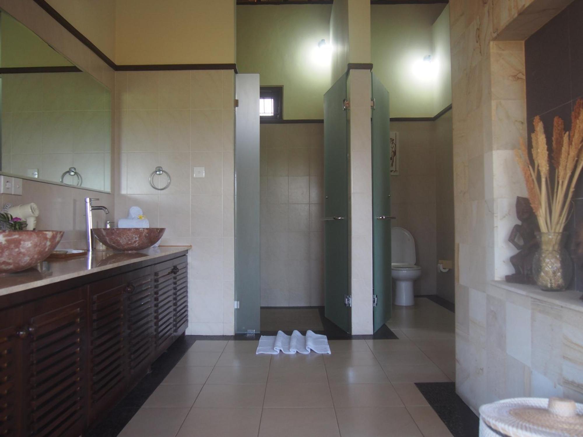 Villa Omah Semar Tulamben  Exterior photo